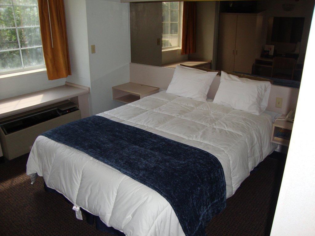 Rodeway Inn & Suites Lewisville I-35 Kültér fotó